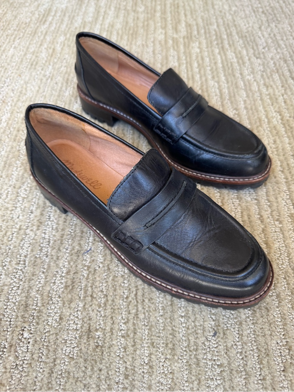 Madewell The Corinne Lugsole Loafer in True Black – Size 7